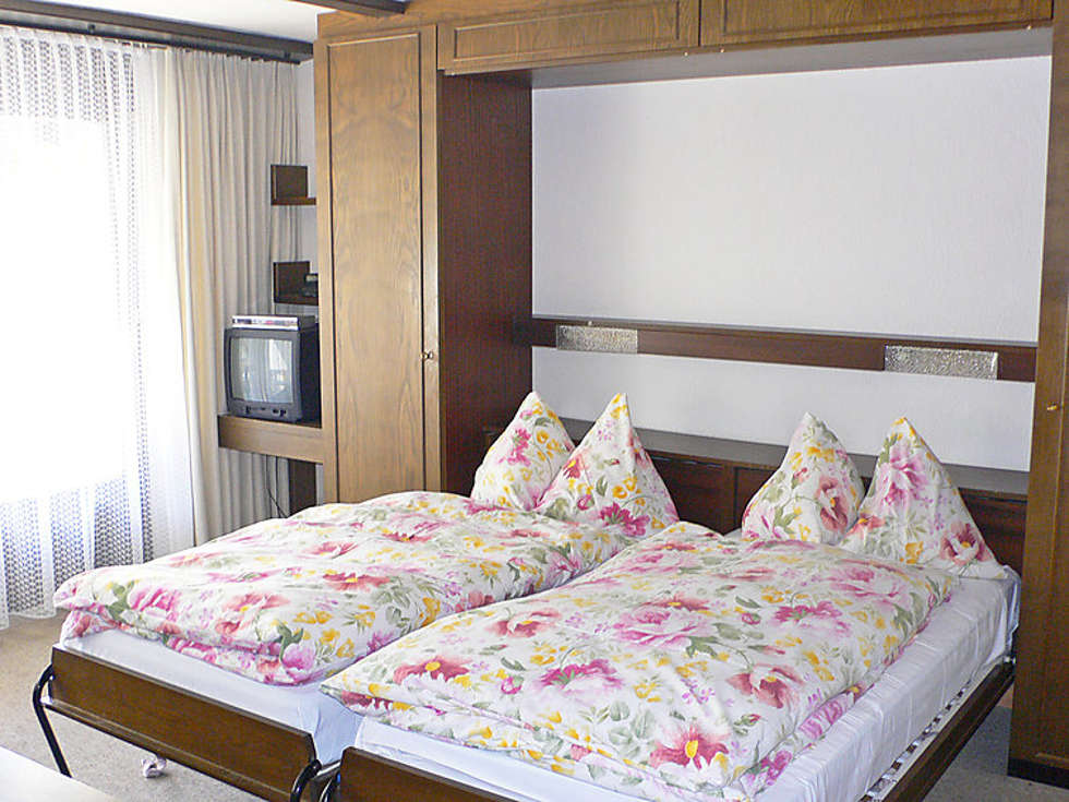 Amici (CH3906.430.1) Picture