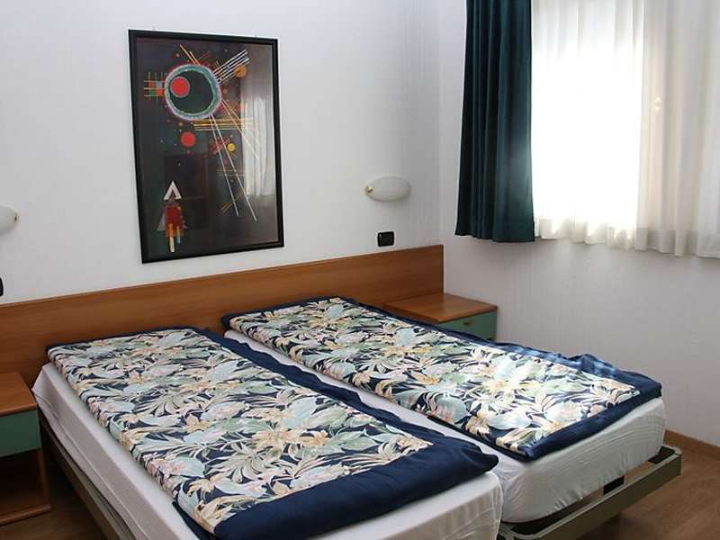 Living (IT3430.300.14) Picture