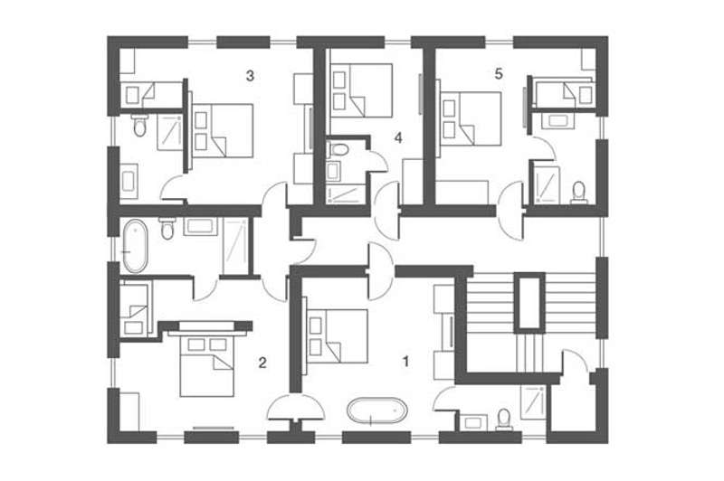 the manoir first floor