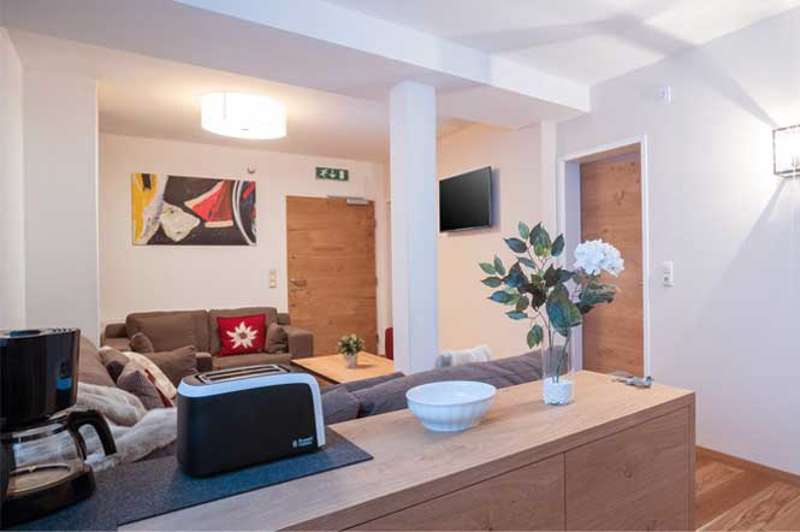 chalet little haus kitchen living area
