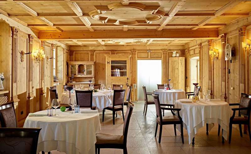 Romantic Hotel Excelsior Picture