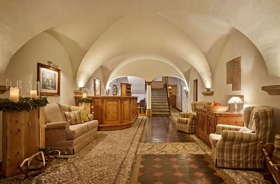 Romantic Hotel Excelsior Picture