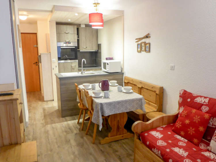 ApartmentLeHameauduBorsat8_2.jpg