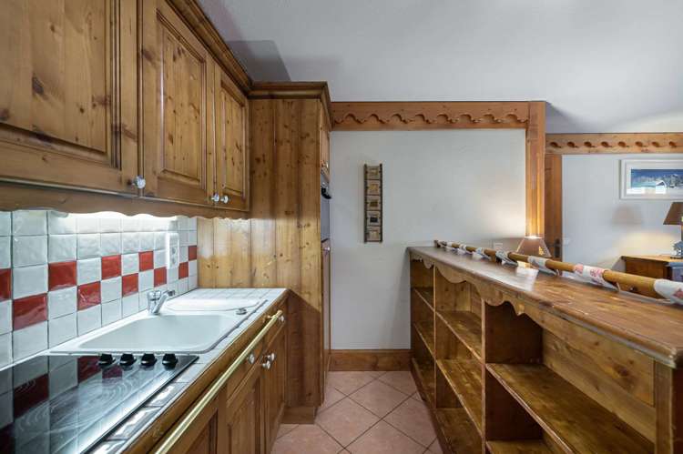 ApartmentDaguet15_4.jpg