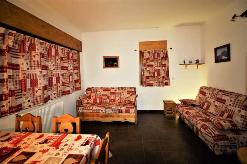 ApartmentChaletDeLaTour_5.jpg