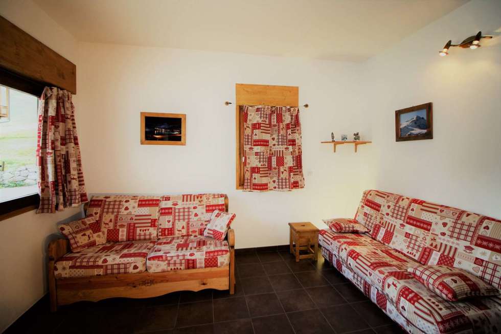 ApartmentChaletDeLaTour_6.jpg