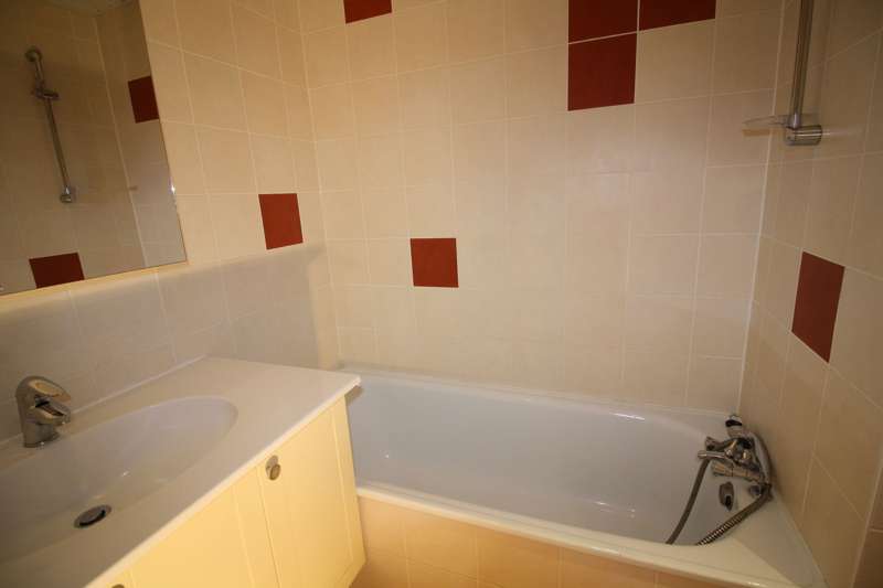 ApartmentHomeClub29_8.jpg