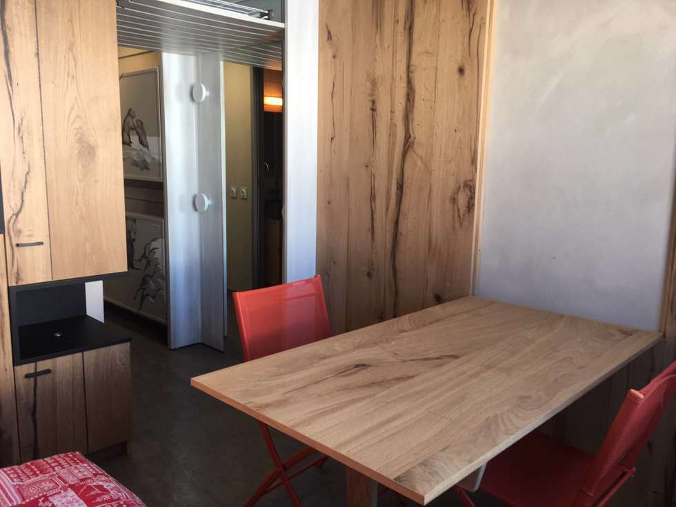 ApartmentPalafour513_5.jpg