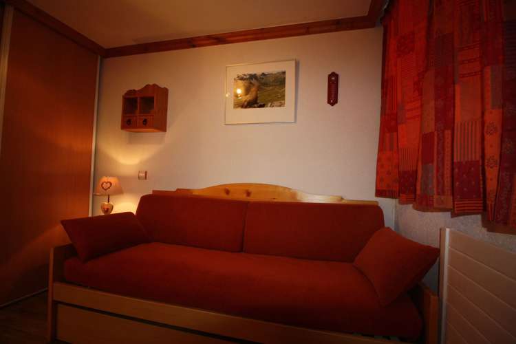 ApartmentPalafour712_5.jpg