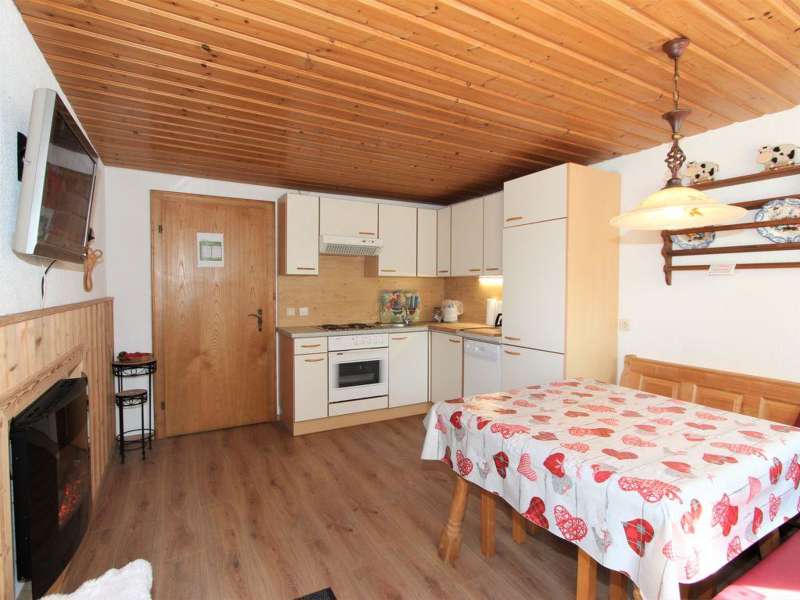 ApartmentAnita2_6.jpg