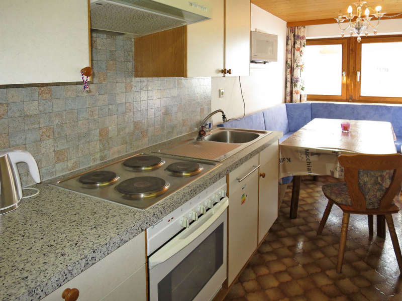 ApartmentBergers2_3.jpg