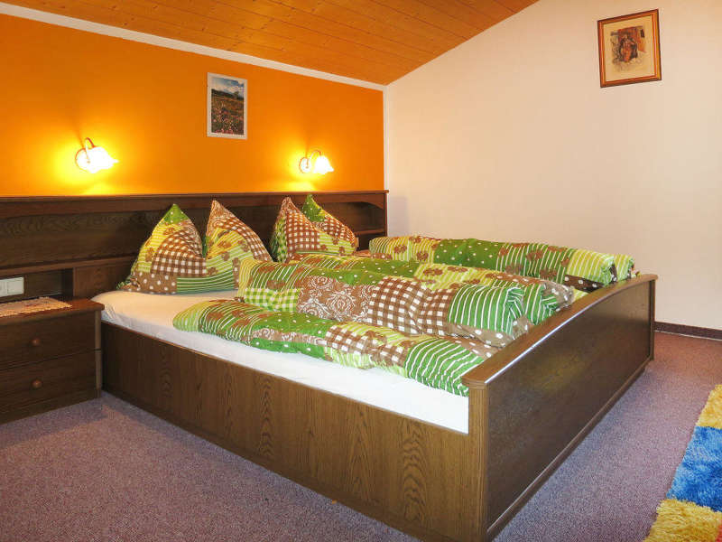 ApartmentBergers2_5.jpg