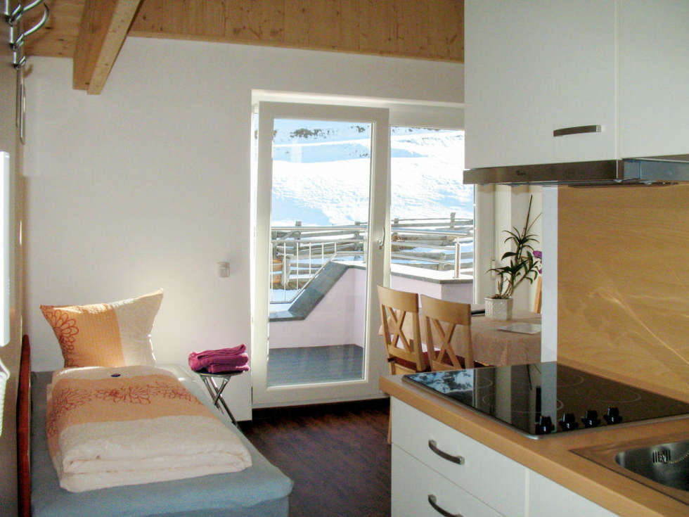 ApartmentRubin_4.jpg