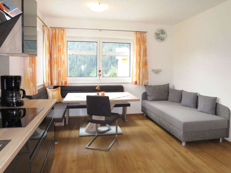 ApartmentSchöser_4.jpg