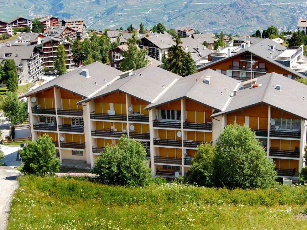 ApartmentMont-Fort_2.jpg