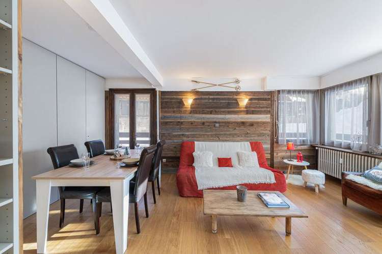 ApartmentCassandra_4.jpg