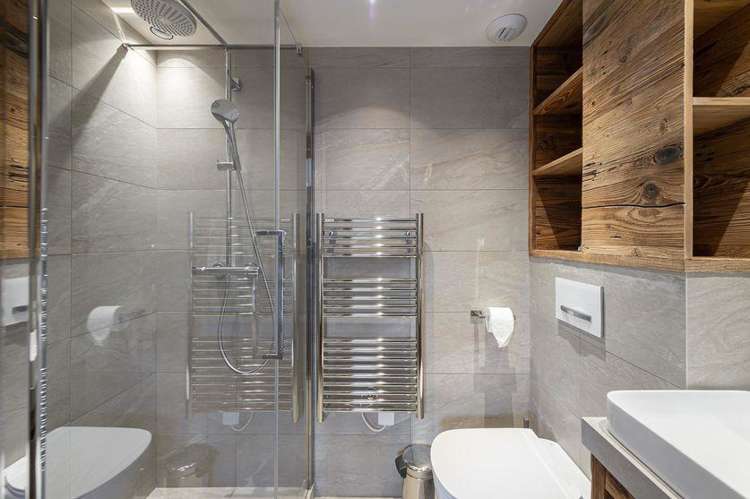 ApartmentIsardF6_16.jpg
