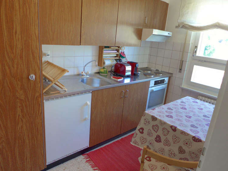 ApartmentEuropa2_4.jpg