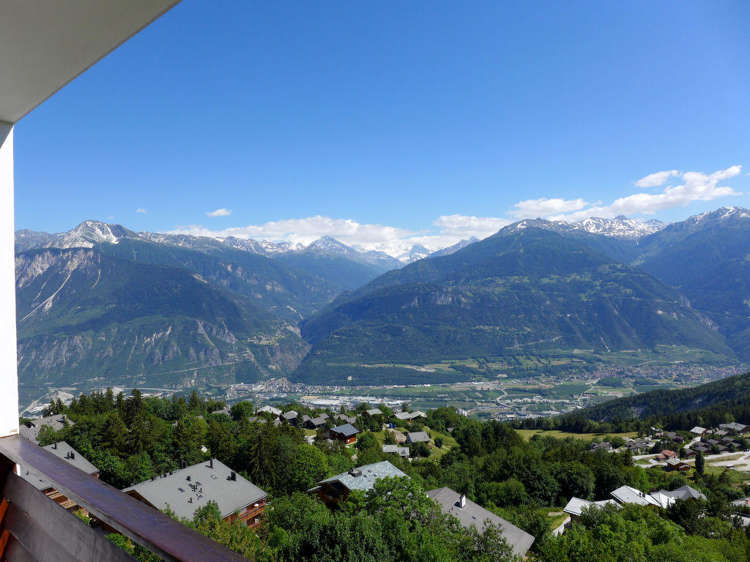 ApartmentEuropa2_5.jpg