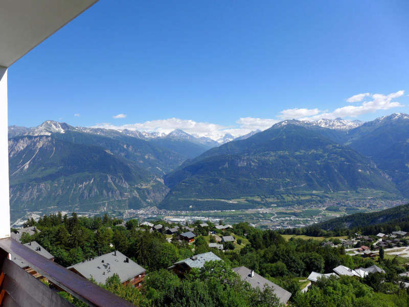 ApartmentEuropa2_5.jpg