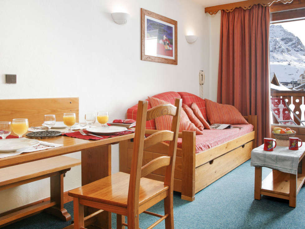 ApartmentVillageMontana210_4.jpg