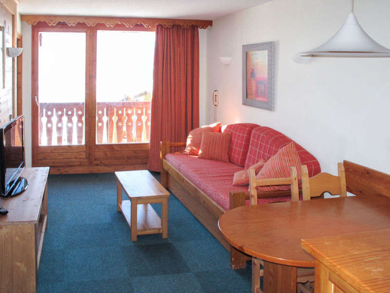 ApartmentVillageMontana210_6.jpg