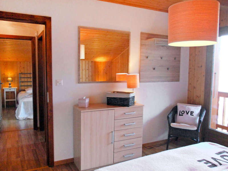 HolidayHouseDemi-Lune_6.jpg