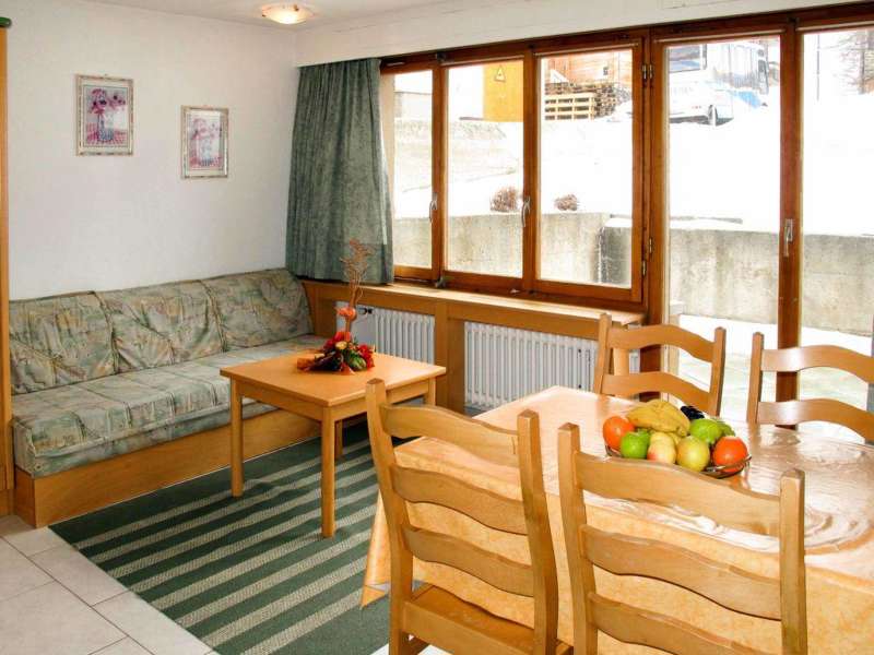 ApartmentVenetz1_2.jpg