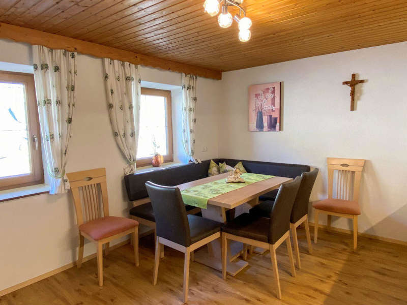 ApartmentUnterflöber_3.jpg