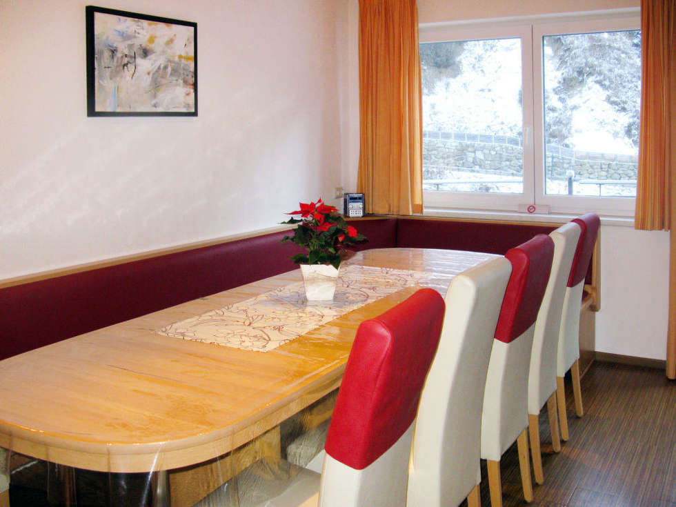 ApartmentApartGarniWachter_2.jpg