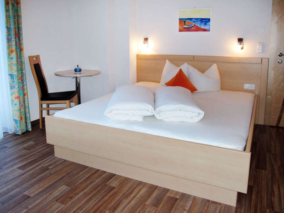 ApartmentApartGarniWachter_4.jpg