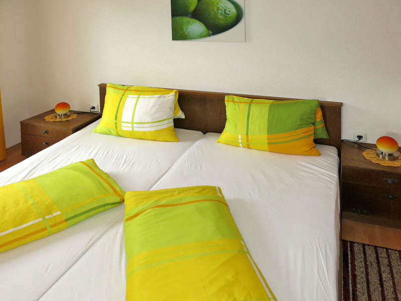 ApartmentLaura627_4.jpg