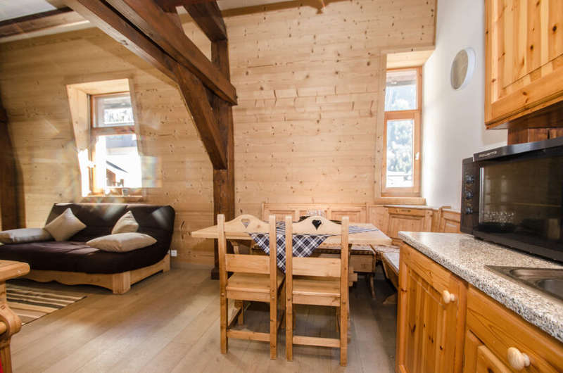 ApartmentAntares_4.jpg