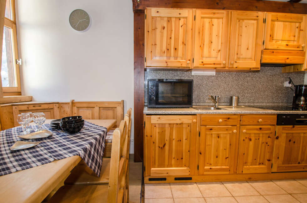 ApartmentAntares_6.jpg