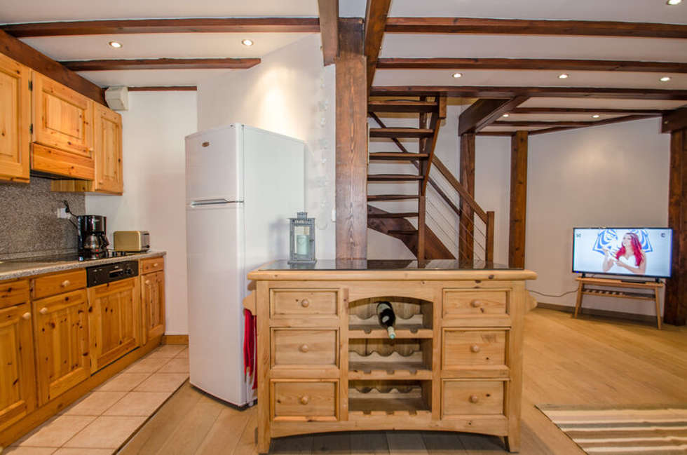 ApartmentAntares_9.jpg