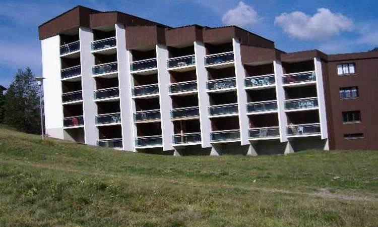 0000000201-02.jpg